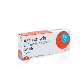 Box of Azithromycin 250 mg film-coated tablets for oral use, containing 4 tablets.